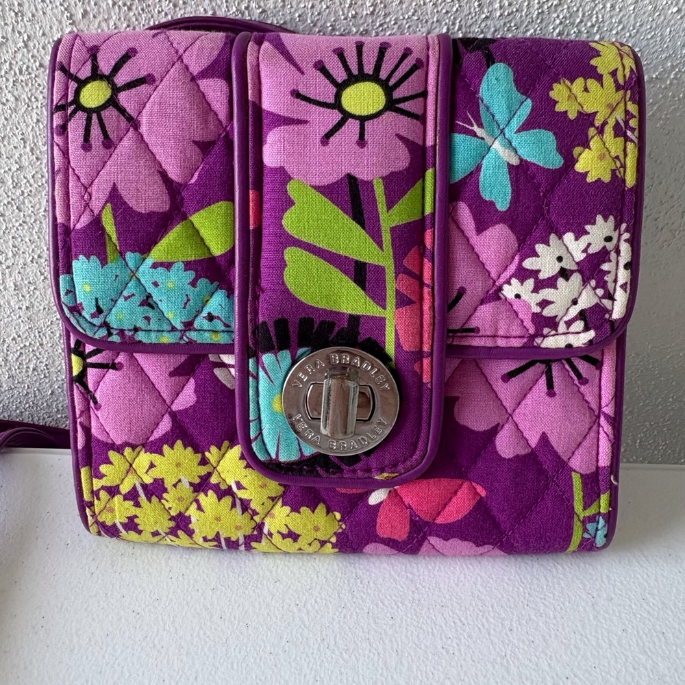 Vera Bradley Flutterby Retired Pattern‎ Little Hipster Turn Lock Floral Purple
